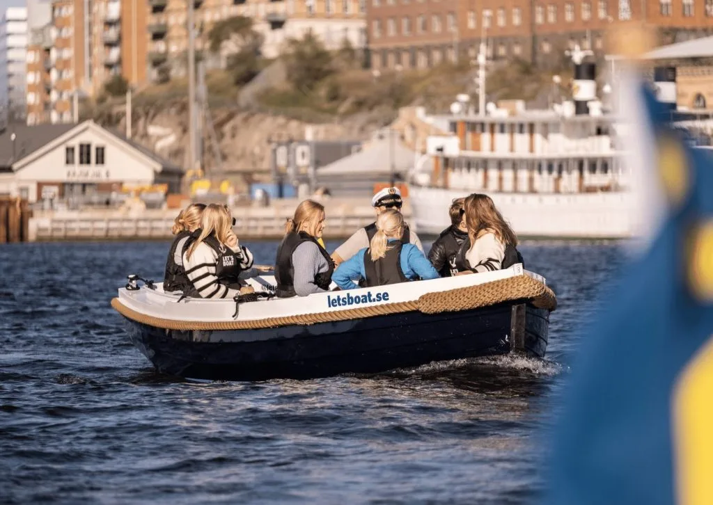 Teambuilding in Gothenburg on electric boats